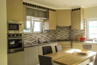 Spacious House in Atalaia with Shared Pool - Lourinhã - 6