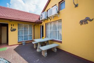 Marle' Lodge - Germiston - 3
