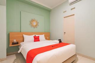 RedDoorz Plus @ Bagusrangin Street - Bandung - 7