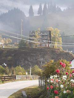 La Malu' Bistritei - Cabana de pe Stanca - 1