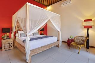 Villa Agni - Newly renovated tropical villa in peaceful location a short walk from the best of Seminyak - Seminyak - 3