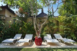 Villa Agni - Newly renovated tropical villa in peaceful location a short walk from the best of Seminyak - Seminyak - 5