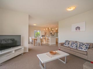 Lakeside Villa Retreat - Matarangi Downstairs Unit - Matarangi - 8