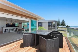 Ohope Beachside Retreat - Ohope Holiday Home - Ohope Beach - 5