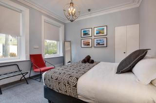 City Retreat Hobart - 7