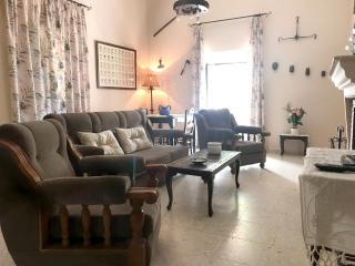 Elegant Villa in El Saucejo with Private Pool - El Saucejo - 2