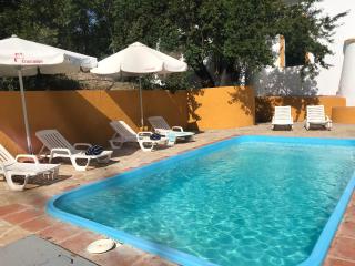 Elegant Villa in El Saucejo with Private Pool - El Saucejo - 9