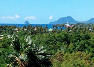 Maison charmante à Saint-Anne avec terrasse et jardin clôturé - 2