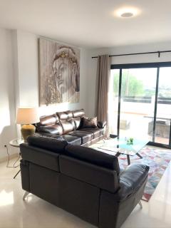 Spacious Apartment with Views in Málaga, 77 m², Shared Pool - San Luis de Sabinillas - 8