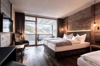 Hotel Niblea Dolomites - Ortisei - 1