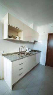 Modern apartment in Estói with shared pool. - Estói - 6