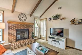 Shawnee Condo Less Than 10 Mi to Downtown Kansas City! - Shawnee - 0