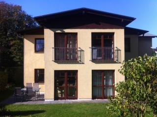 Zinnowitz - 3 separate Wohungen Frankstr 6 mit WLAN, ruhig, 1xEG mit Terrasse und 2xOG - Zinnowitz - 0