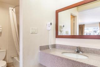 Americas Best Value Inn and Suites Flagstaff - Flagstaff - 1