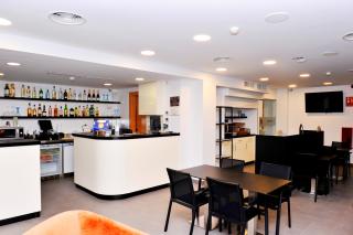 6 Bis HOTEL - 8