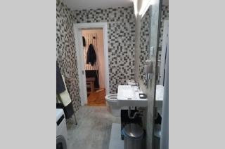 Tašmajdan's Charming - Belgrado - 7