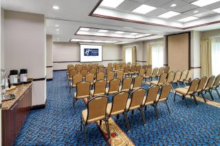 Holiday Inn Express & Suites Miami Kendall by IHG - 1