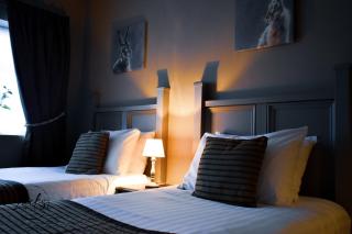 Pennine Manor Hotel - Huddersfield - 8