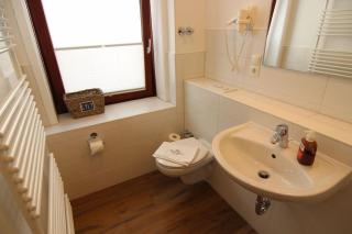 Kapitaenshaus-Lassen-Zimmer-Neptun - 2