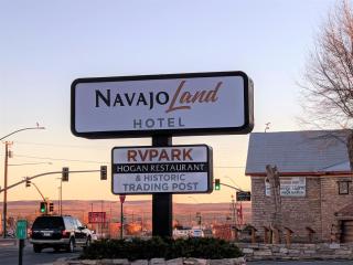 NavajoLand Hotel - Tuba City - 7