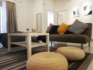 Subang City Residence, 8-9 pax with Balcony, Walking Distance to Summit, 5min to Sunway - 4