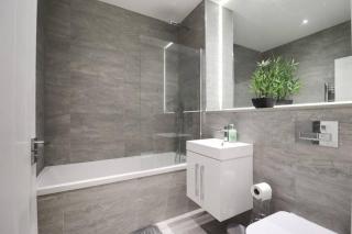 Luxury 1 Bed Flat in St Albans, Modern, WiFi, Six Minutes from Train Station - St. Albans - 4