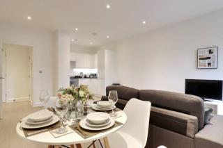 Luxury 1 Bed Flat in St Albans, Modern, WiFi, Six Minutes from Train Station - St. Albans - 8
