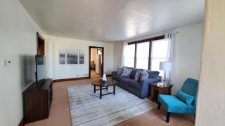Fully Furnished 2 Bed / 1 Bath - Downtown Appleton - 9