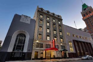Ramada by Wyndham Oakland Downtown City Center - 1
