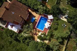 Elegant Villa in Ližnjan with Private Pool - 1