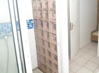 Appartement moderne à Fort-de-France, terrasse équipée, 50 m². - Fort-de-France - 2