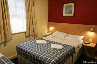 Colliers Hotel - 1