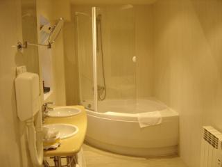 Hotel Aranda - 1
