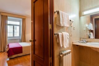 Hotel Victoria - Linares - 8