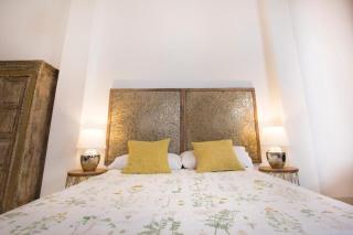 El Charco Suites - 9