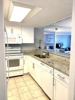 SOUTH HAMPTON 305 3BR 3BA OCEANVIEW Condo - Myrtle Beach - 4