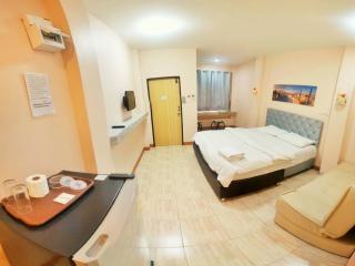 โรงแรมประทับใจ - Sattahip - 9