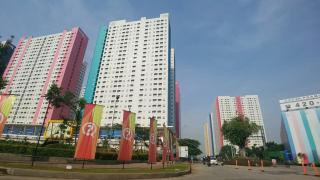 Apartemen Studio Mewah Daily Rent Green Pramuka City Jakarta - Giacarta - 4