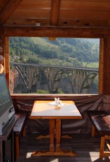 Tara Bridge Castle - 3