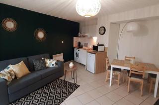 T2 St Martin du Touch proche Airbus, Stelia, CS - 9