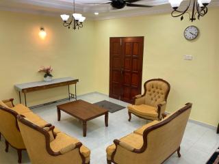Hanna Homestay Kangar - Kangar - 5