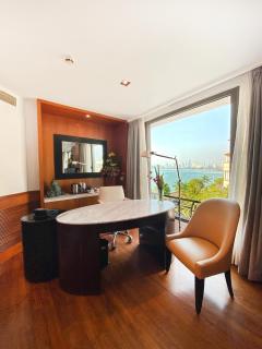 InterContinental Marine Drive Mumbai by IHG - Mumbai - 6