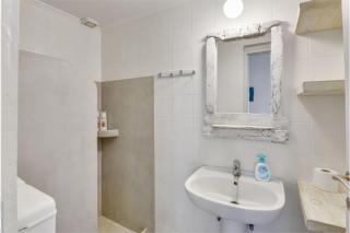 Traditional Cycladic House - Tripití - 4