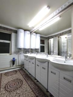 Nomadstan CAPSULE Hostel - 3