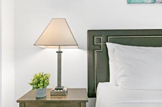1BR Apartment in Rogers Park with King Bed - Lunt 2E - Chicago - 3