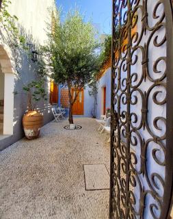 St. George Studios - Rhodes Town - 7