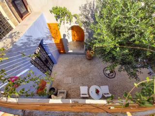 St. George Studios - Rhodes Town - 2