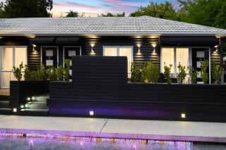 Black Swan Lakeside Boutique Hotel - 6