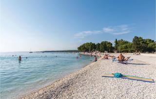 Five-Bedroom Holiday Home In Fazana - Fažana - 9