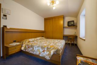 Hotel Garni Lastei - Pozza di Fassa - 8